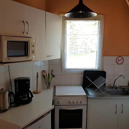 Le Tilleul Avec Cheminée, Terrasse Et Animaux Admis - Fr-1-489-470 Hébergement de vacances