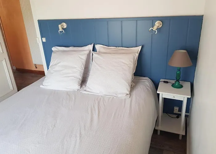 Calme En Montagne Bourbonnaise, Animaux Admis - Fr-1-489-470 Дом отдыха